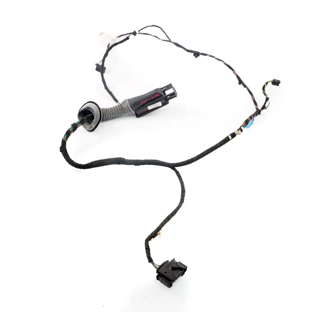 Front Left Door N/S Wiring Loom Harness Cables 9251715 to BMW F20 with Part number 9251722 BMW F20 Front Left Door N/S Wiring Loom Harness Cables 9251715 - SKU 9251722 - Part number 9251722