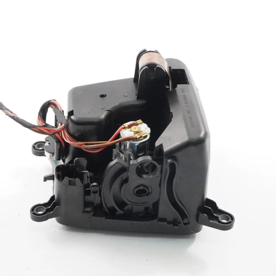  Bandeja BMW F13 Consola Central Bandeja Almacenamiento Enchufe Cuero Negro - SKU 9251822 - Número de pieza 9251822