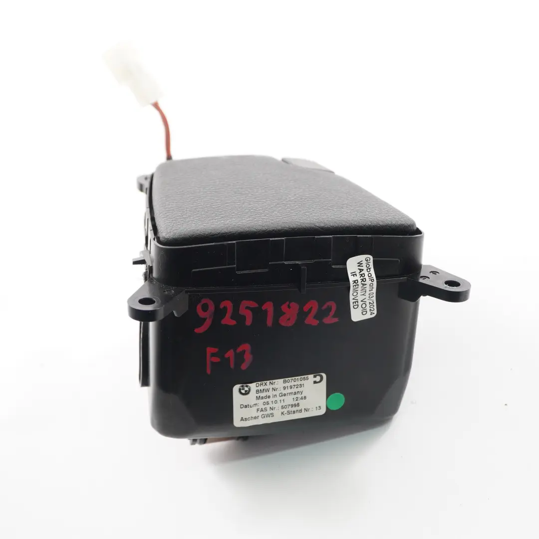  Bandeja BMW F13 Consola Central Bandeja Almacenamiento Enchufe Cuero Negro - SKU 9251822 - Número de pieza 9251822