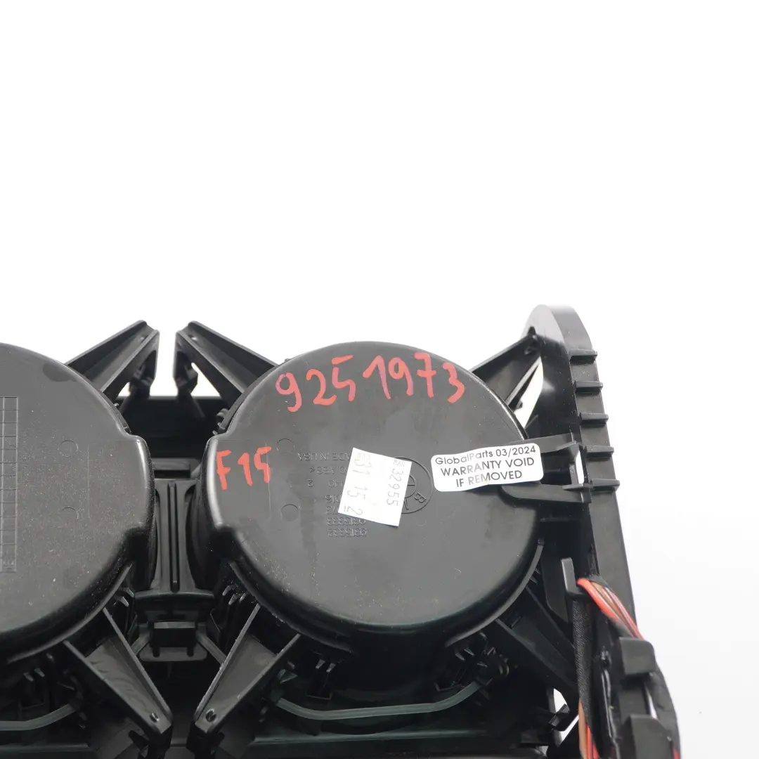 BMW F15 F16 Uchwyt na Napoje Schowek Konsoli Środkowej Gniazdo 12V - SKU 9251973 - Numer Części 9251973