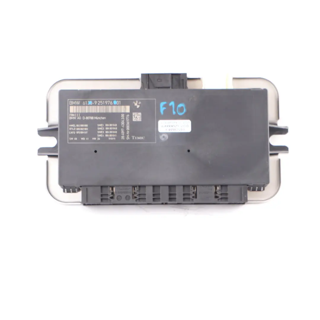 Modulo Centralina Luci Vano Piedi ECU FRM III per BMW F10 con numero di parte 9251976 BMW F10 Modulo Centralina Luci Vano Piedi ECU FRM III - SKU 9251976 - Numero di parte 9251976