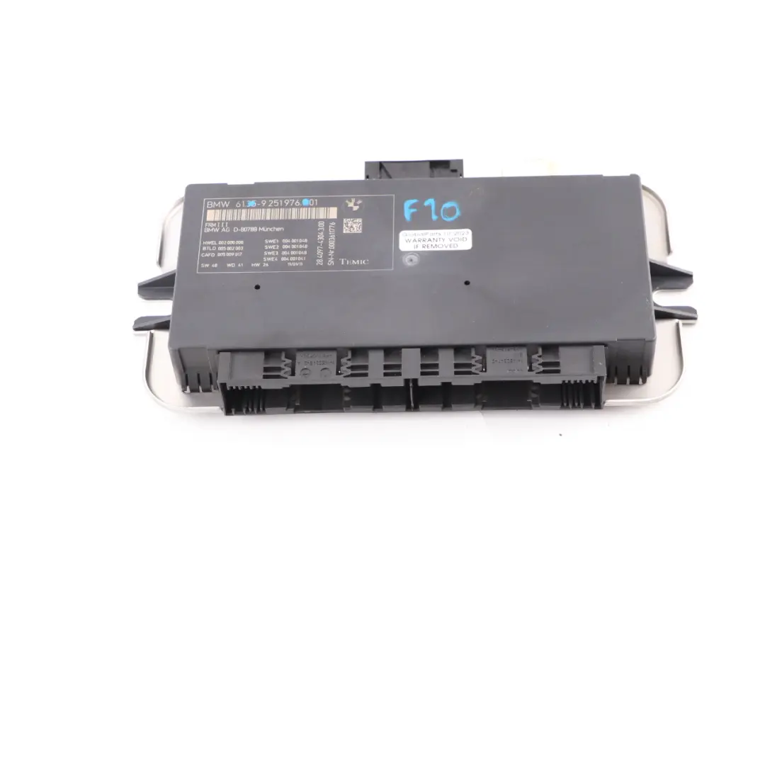 Module De Commande D'Éclairage De Plancher ECU FRM III pour BMW F10 à propos du numéro de pièce 9251976 BMW F10 Module De Commande D'Éclairage De Plancher ECU FRM III - SKU 9251976 - Numéro de pièce 9251976