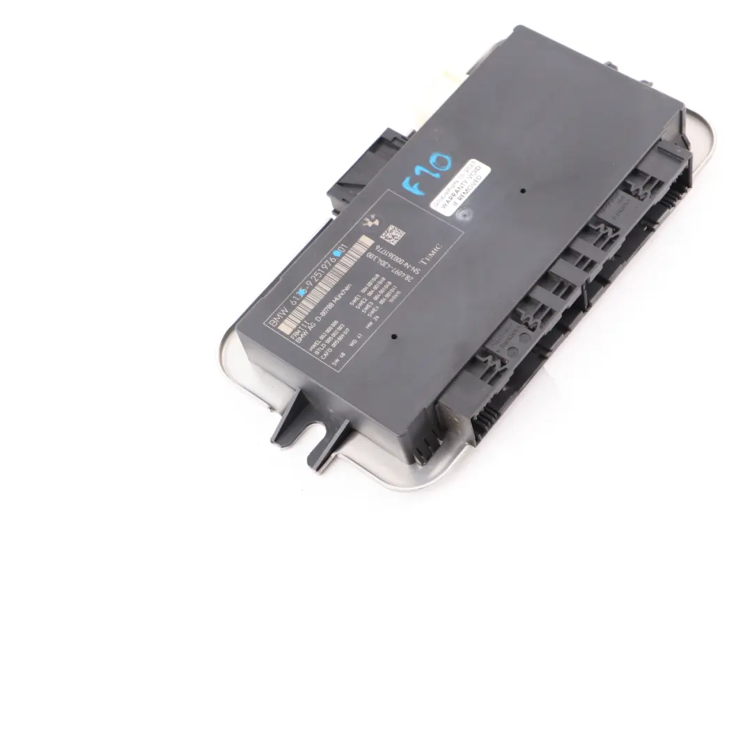 Lichtsteuerung Fußraum Modul Einheit ECU FRM III 9273628 für BMW F10 mit Teilenummer 9251976 BMW F10 Lichtsteuerung Fußraum Modul Einheit ECU FRM III 9273628 - SKU 9251976 - Teilenummer 9251976