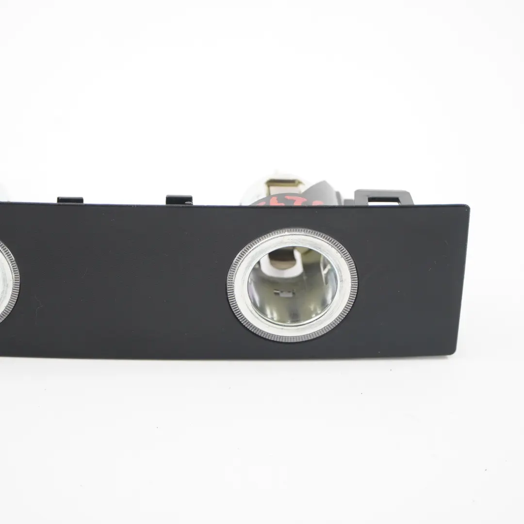 Prises de courant BMW F15 F16 Console arrière Prise 12V pour à propos du numéro de pièce 9252009 Prises de courant BMW F15 F16 Console arrière Prise 12V - SKU 9252009 - Numéro de pièce 9252009