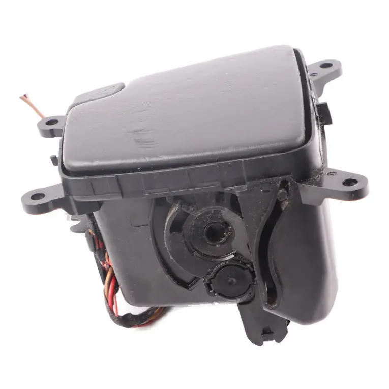  Cenicero BMW F06 F12 F13 Consola Central Embellecedor Cuero Negro 9197231 - SKU 9253644 - Número de pieza 9253644