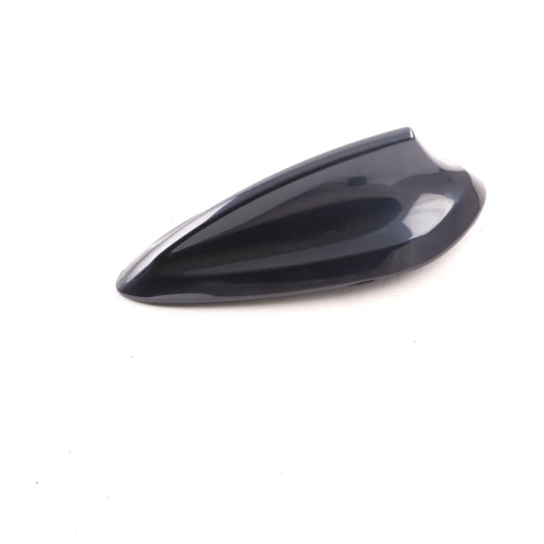 Antena Dachowa Płetwa Rekin Lotka Czarna do BMW F22 F30 F36 o numerze 9259440 BMW F22 F30 F36 Antena Dachowa Płetwa Rekin Lotka Czarna - SKU 9259440-IBB - Numer Części 9259440