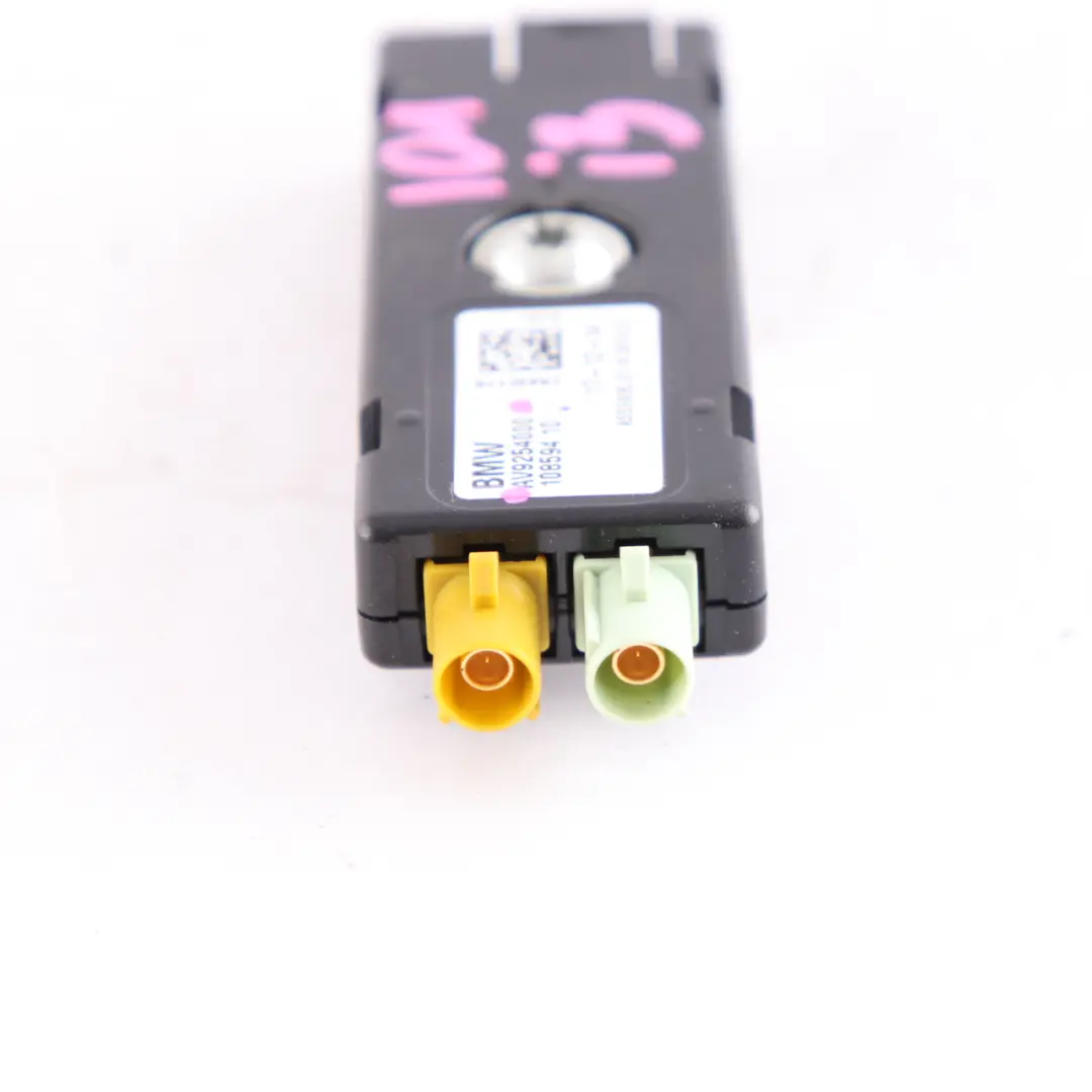 Antenna Posteriore Amplificatore DAB III per BMW I3 I01 con numero di parte 9254000 BMW I3 I01 Antenna Posteriore Amplificatore DAB III - SKU 9254000 - Numero di parte 9254000