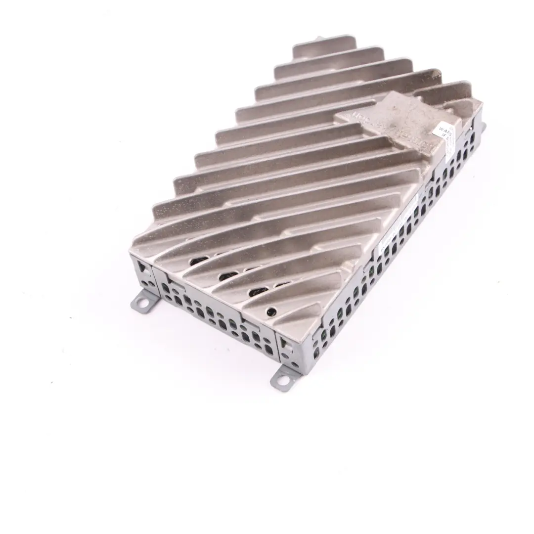 Audio Amplifier Harman Becker Radio AMP Mini R57 R58 R60 - SKU 9255137 - Part number 9255137