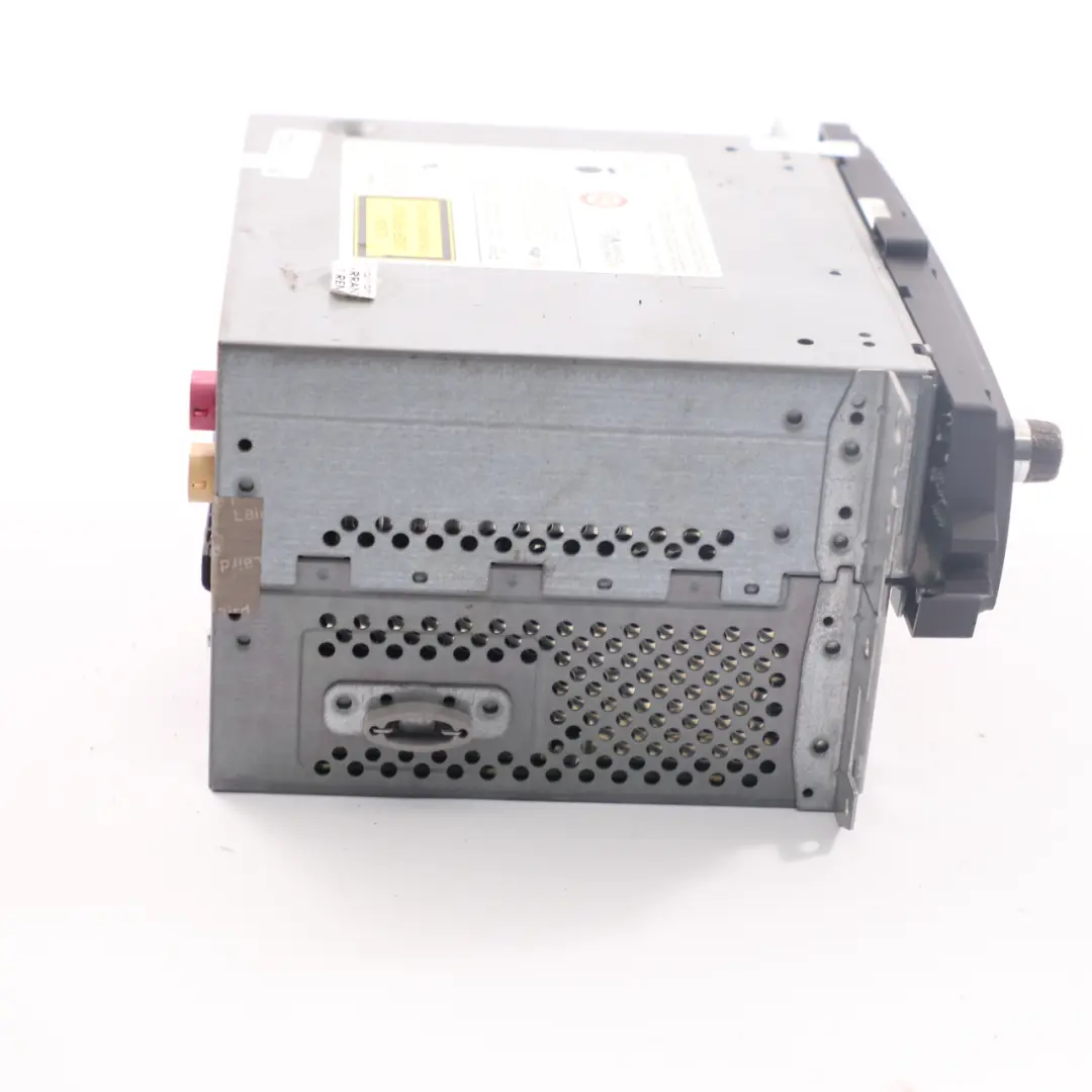 Radio Nawigacja Professional do BMW E81 E87 E90 LCI o numerze 9283428 BMW E81 E87 E90 LCI Radio Nawigacja Professional - SKU 9257186-1 - Numer Części 9283428