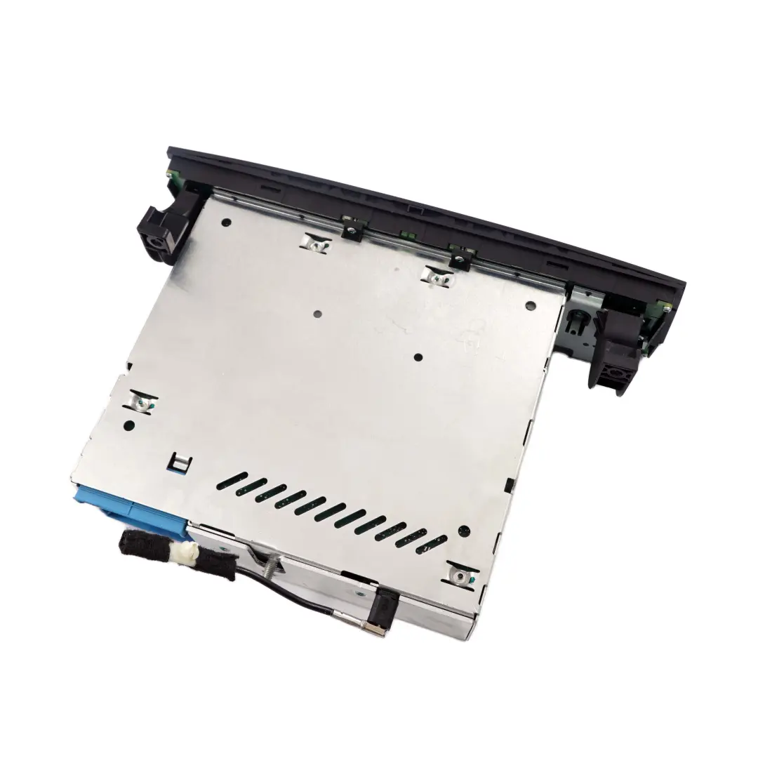 Radio Professional CD per BMW E81 E82 E87 E88 E90 E91 E92 E93 con numero di parte 9343198 BMW E81 E82 E87 E88 E90 E91 E92 E93 Radio Professional CD - SKU 9258164 - Numero di parte 9343198