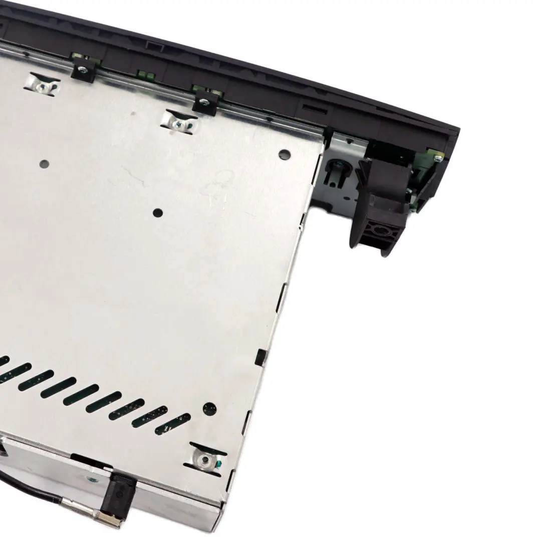 BMW E81 E82 E87 E88 E90 E91 E92 E93 Radio Professional CD - SKU 9258164 - Numéro de pièce 9343198