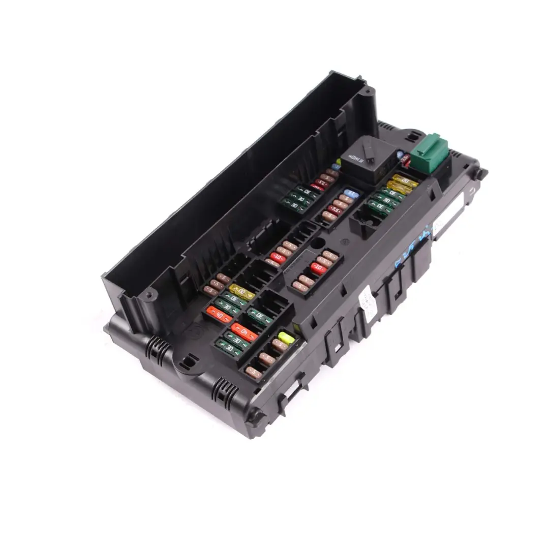 Fuse Box BMW X3 F25 Power Distribution Control Unit Module Front to with Part number 9259467 Fuse Box BMW X3 F25 Power Distribution Control Unit Module Front - SKU 9259467 - Part number 9259467