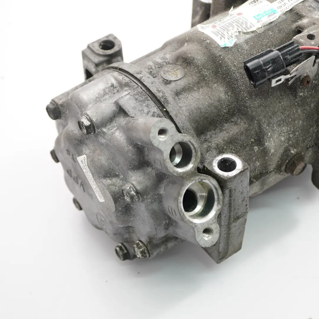 Sprężarka Klimatyzacji Kompresor do Nissan Qashqai J10 1.5 dCi o numerze 926009865R Nissan Qashqai J10 1.5 dCi Sprężarka Klimatyzacji Kompresor - SKU 926009865R - Numer Części 926009865R