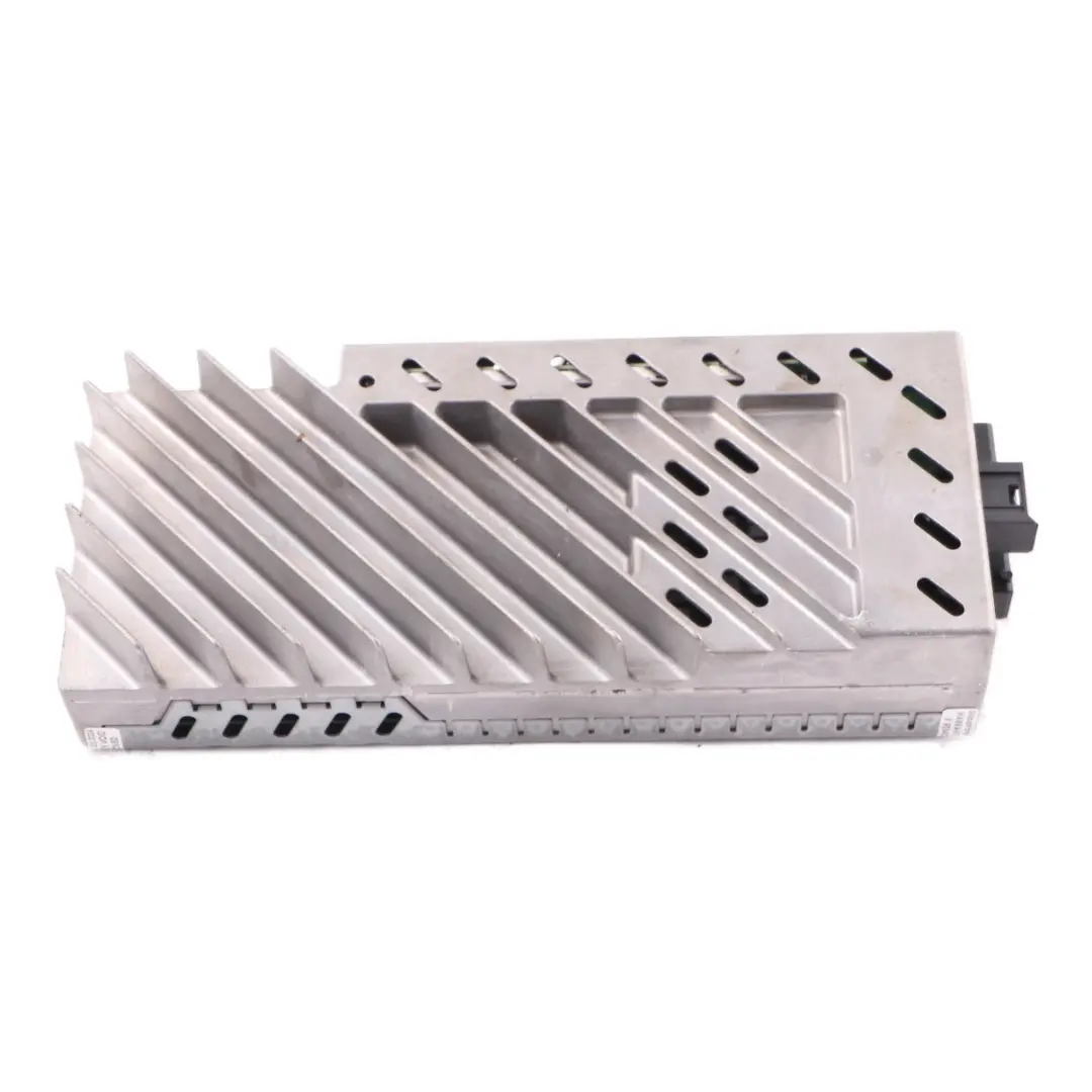 Audio Amplifier BMW F10 F11 F12 F13 Harman Kardon Top HIFI Sound Unit to  with Part number 9261703  Audio Amplifier BMW F10 F11 F12 F13 Harman Kardon Top HIFI Sound Unit - SKU 9261703 - Part number 9261703