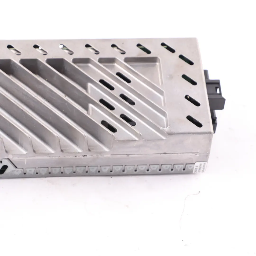 Audio Amplifier BMW F10 F11 F12 F13 Harman Kardon Top HIFI Sound Unit to  with Part number 9261703  Audio Amplifier BMW F10 F11 F12 F13 Harman Kardon Top HIFI Sound Unit - SKU 9261703 - Part number 9261703