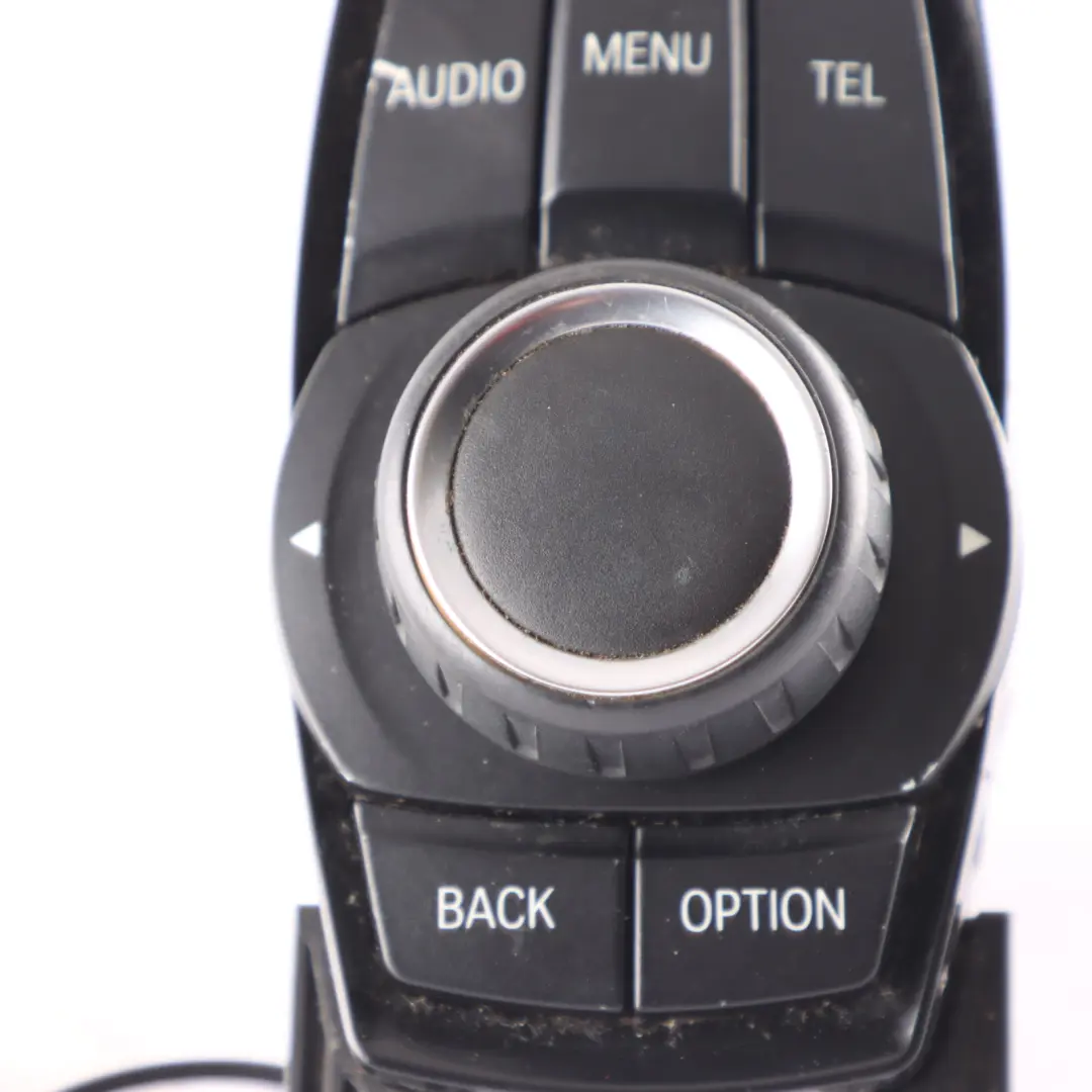 Przełącznik Kontroler iDrive do BMW F20 F21 F30 F31 F35 o numerze 9261704 BMW F20 F21 F30 F31 F35 Przełącznik Kontroler iDrive - SKU 9261704-1 - Numer Części 9261704