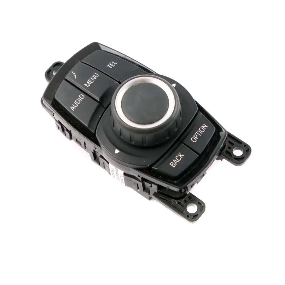 Modulo controllo interruttore controller iDrive per BMW F20 F21 F30 F31 F35 con numero di parte 9261704 BMW F20 F21 F30 F31 F35 Modulo controllo interruttore controller iDrive - SKU 9261704-2 - Numero di parte 9261704