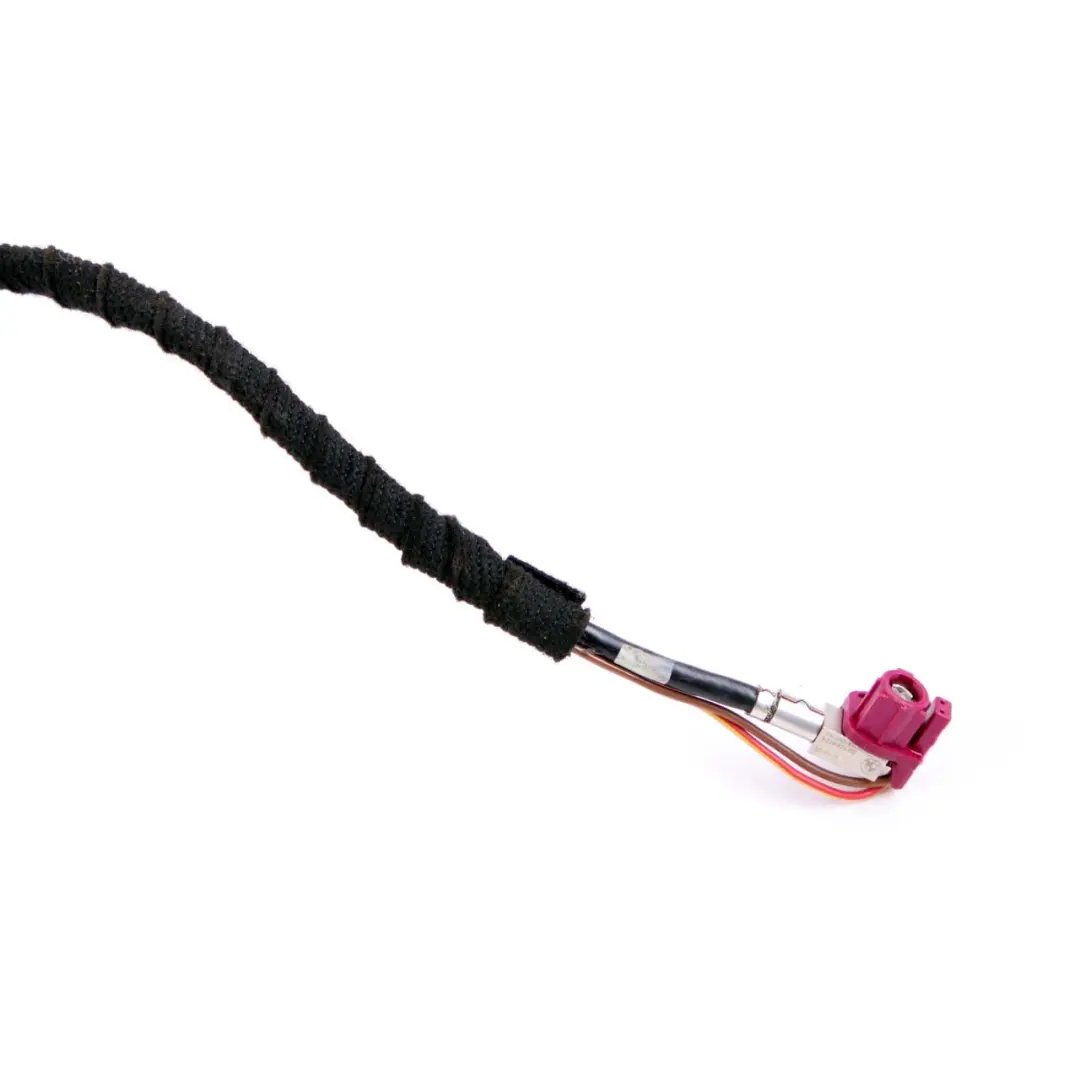 Línea De Conexión CID/HU-H Cable para BMW F30 F31 F32 con número de pieza 9261850 BMW F30 F31 F32 Línea De Conexión CID/HU-H Cable - SKU 9261850 - Número de pieza 9261850