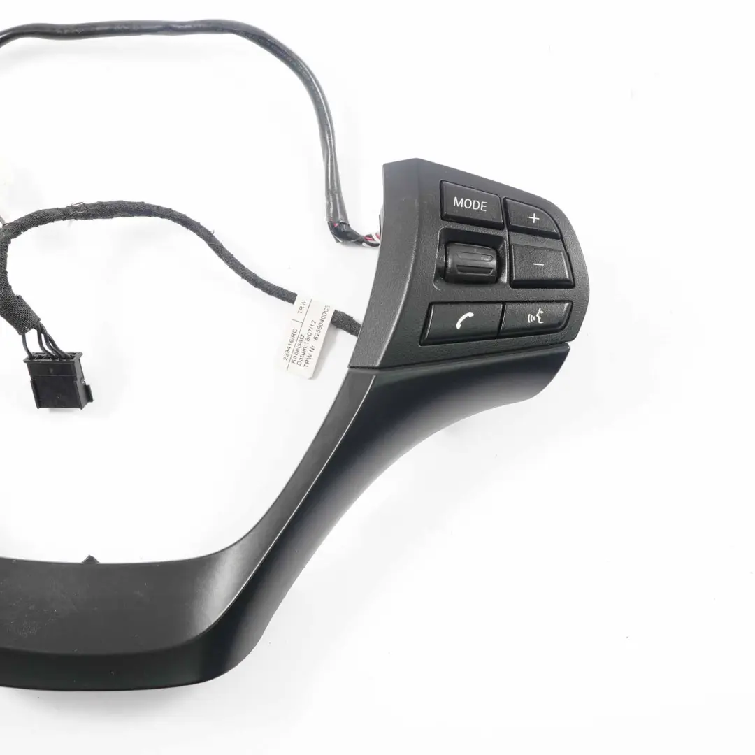 Trim Multifunction Switch Steering Wheel to BMW F20 F21 F30 F31 Cover with Part number 9261859 BMW F20 F21 F30 F31 Cover Trim Multifunction Switch Steering Wheel - SKU 9261859 - Part number 9261859