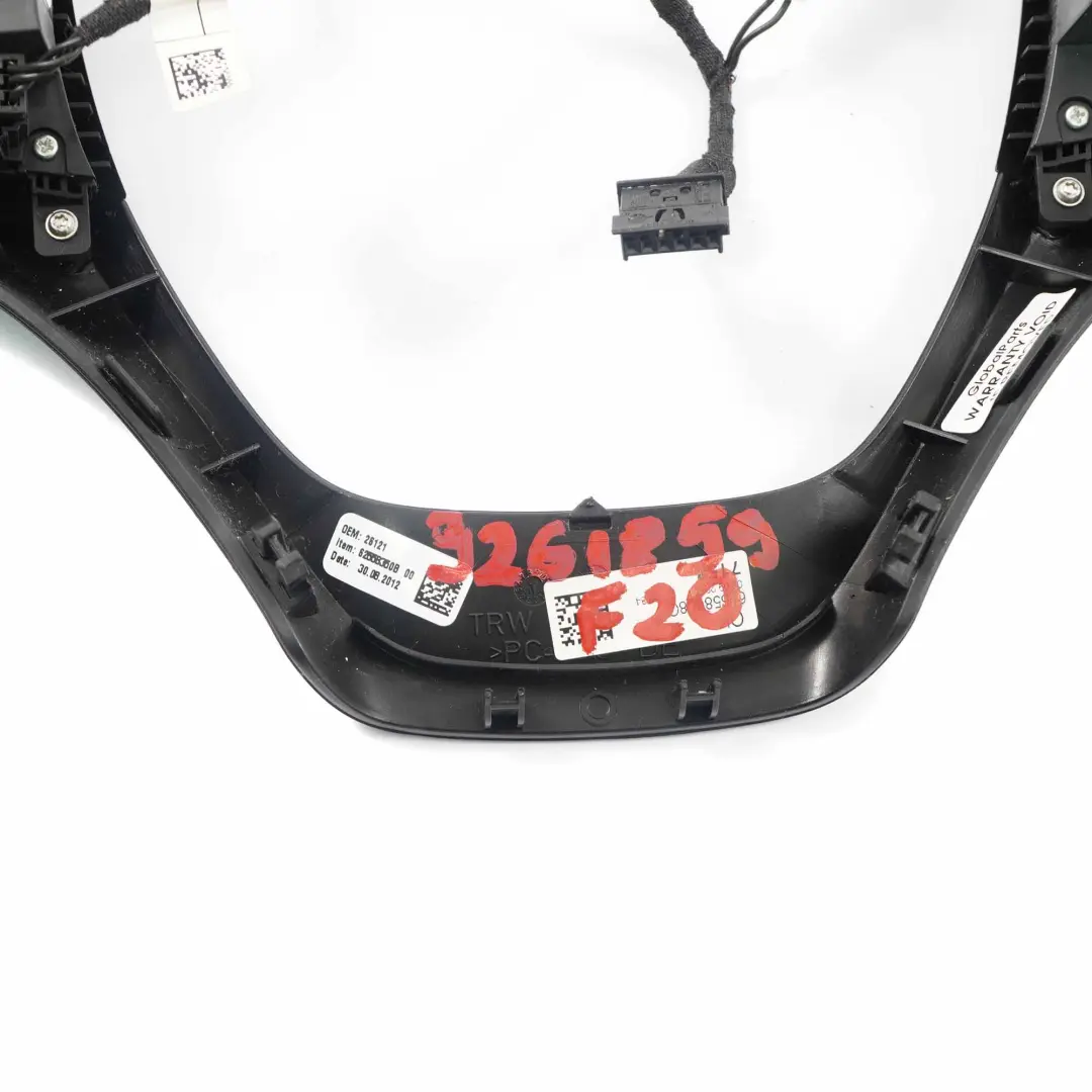 Interruttore Volante Multifunzione per BMW F20 F21 F30 F31 con numero di parte 9261859 BMW F20 F21 F30 F31 Interruttore Volante Multifunzione - SKU 9261859 - Numero di parte 9261859