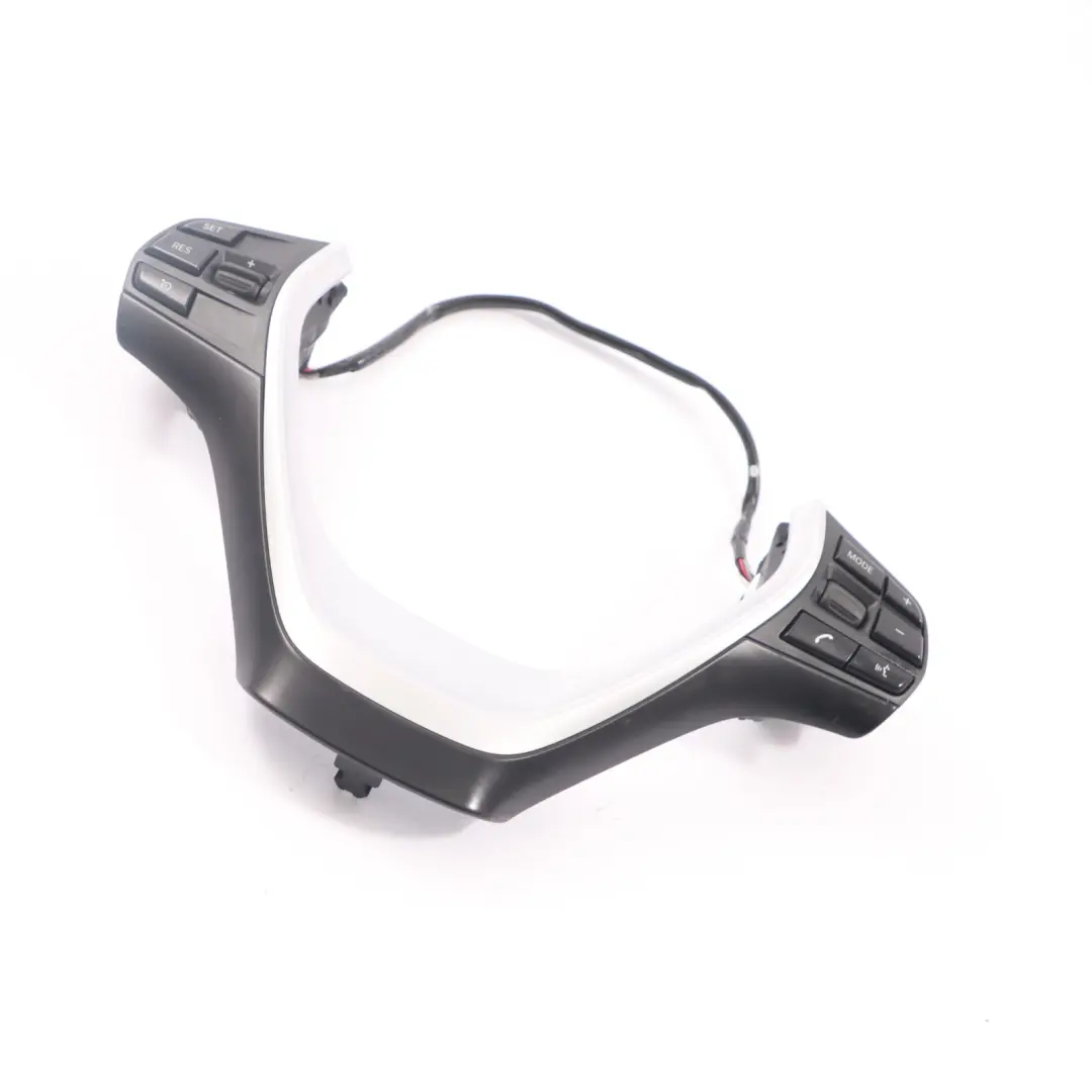 Przełączniki Kierownicy Sport do BMW F20 F30 o numerze 9261861 BMW F20 F30 Przełączniki Kierownicy Sport - SKU 9261861-1 - Numer Części 9261861