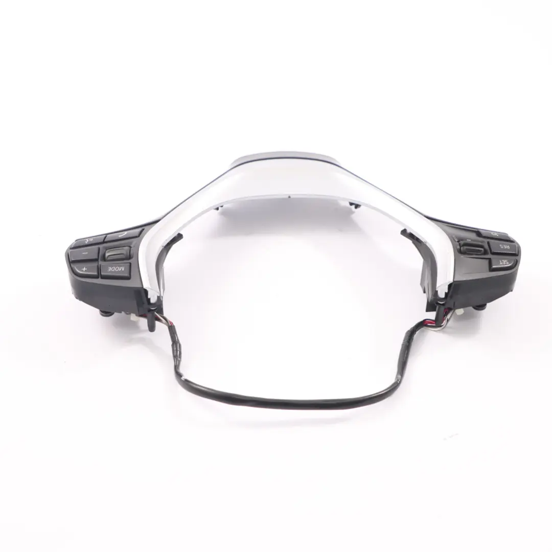 Tapa Interruptor Multifuncion Volante Deportivo para BMW F20 F21 F30 F32 con número de pieza 9261861 BMW F20 F21 F30 F32 Tapa Interruptor Multifuncion Volante Deportivo - SKU 9261861-1 - Número de pieza 9261861