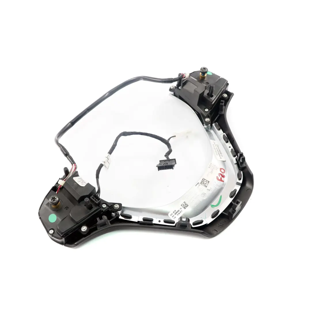 Przełączniki Kierownicy Sport do BMW F20 F30 o numerze 9261861 BMW F20 F30 Przełączniki Kierownicy Sport - SKU 9261861 - Numer Części 9261861