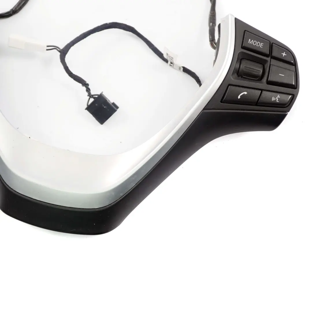 Enjoliveur Commutateur Multifonction Volant Sport pour BMW F20 F21 F30 F32 à propos du numéro de pièce 9261861 BMW F20 F21 F30 F32 Enjoliveur Commutateur Multifonction Volant Sport - SKU 9261861 - Numéro de pièce 9261861