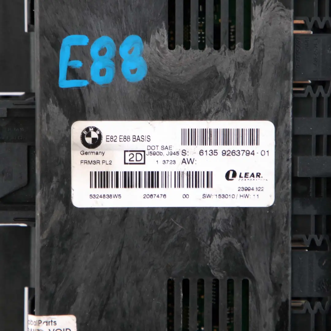 Footwell Light Module Control Unit ECU Lear FRM3R PL2 to BMW 1 Series E88 with Part number 9263794 BMW 1 Series E88 Footwell Light Module Control Unit ECU Lear FRM3R PL2 - SKU 9263794 - Part number 9263794