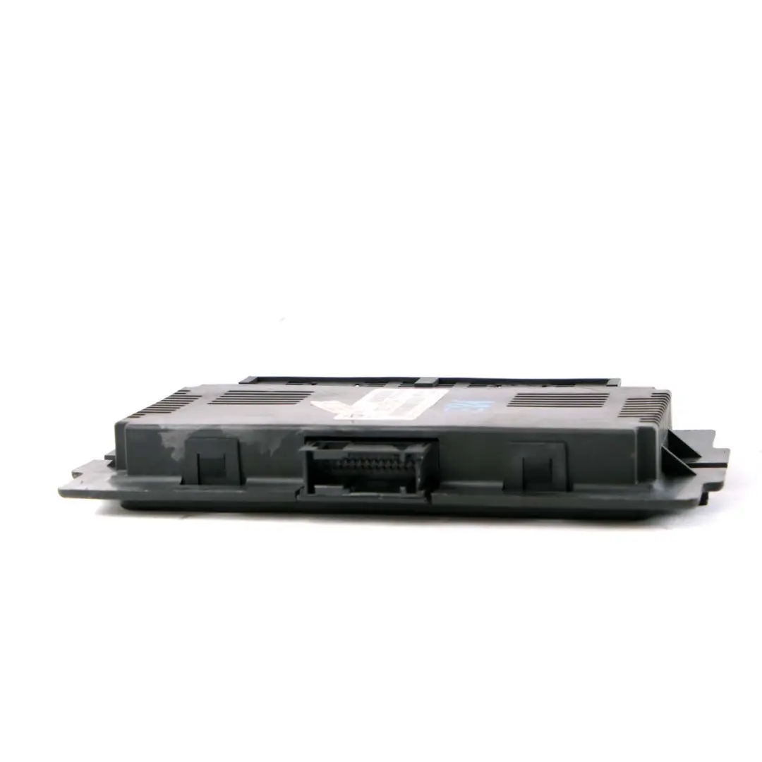 Modulo Luce Vano Piedi Unità Controllo ECU PL2 FRM3R per BMW E81 con numero di parte 9263797 BMW E81 Modulo Luce Vano Piedi Unità Controllo ECU PL2 FRM3R - SKU 9263797 - Numero di parte 9263797