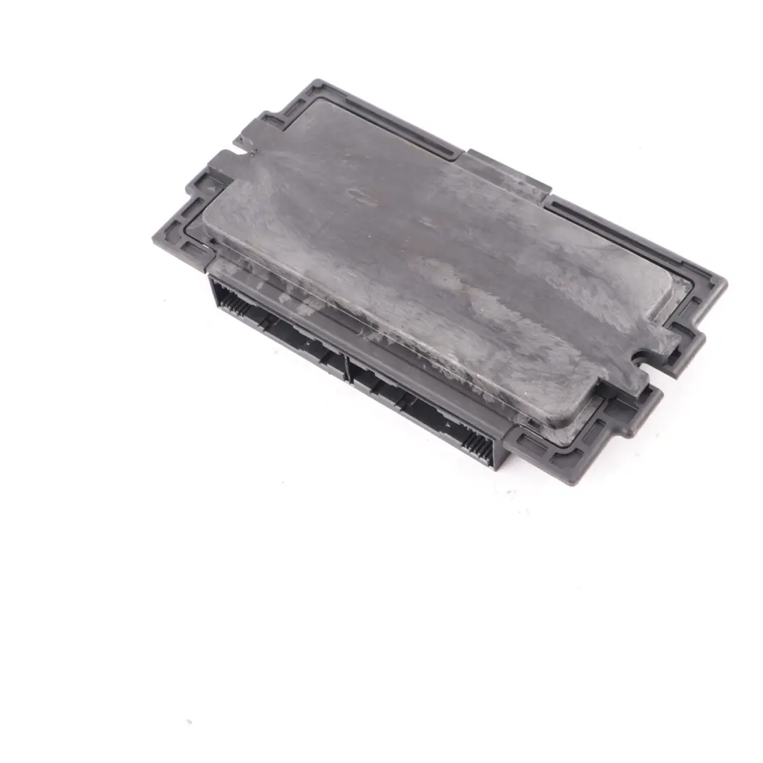 Footwell Light Module Control Unit ECU FRM3 LED PL2RR to BMW E90 LCI with Part number 9263807 BMW E90 LCI Footwell Light Module Control Unit ECU FRM3 LED PL2RR - SKU 9263807 - Part number 9263807