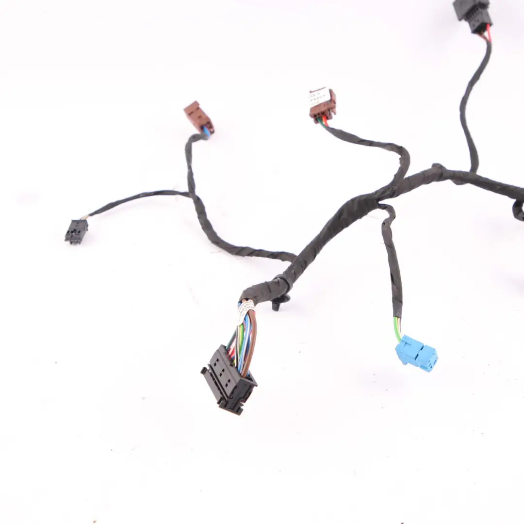 Wiring BMW F20 F30 Passenger's Side Seat Memory Loom Cable Set to Seat with Part number 9264626 Seat Wiring BMW F20 F30 Passenger's Side Seat Memory Loom Cable Set - SKU 9264626 - Part number 9264626