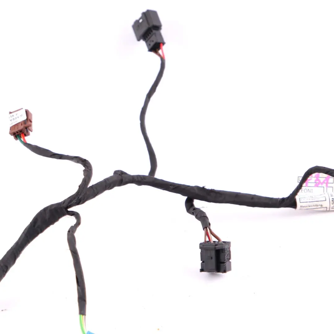 Wiring BMW F20 F30 Passenger's Side Seat Memory Loom Cable Set to Seat with Part number 9264626 Seat Wiring BMW F20 F30 Passenger's Side Seat Memory Loom Cable Set - SKU 9264626 - Part number 9264626