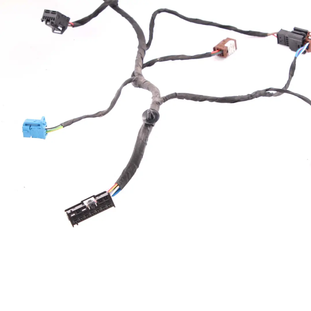 Wiring BMW F20 F30 Passenger's Side Seat Memory Loom Cable Set to Seat with Part number 9264626 Seat Wiring BMW F20 F30 Passenger's Side Seat Memory Loom Cable Set - SKU 9264626 - Part number 9264626
