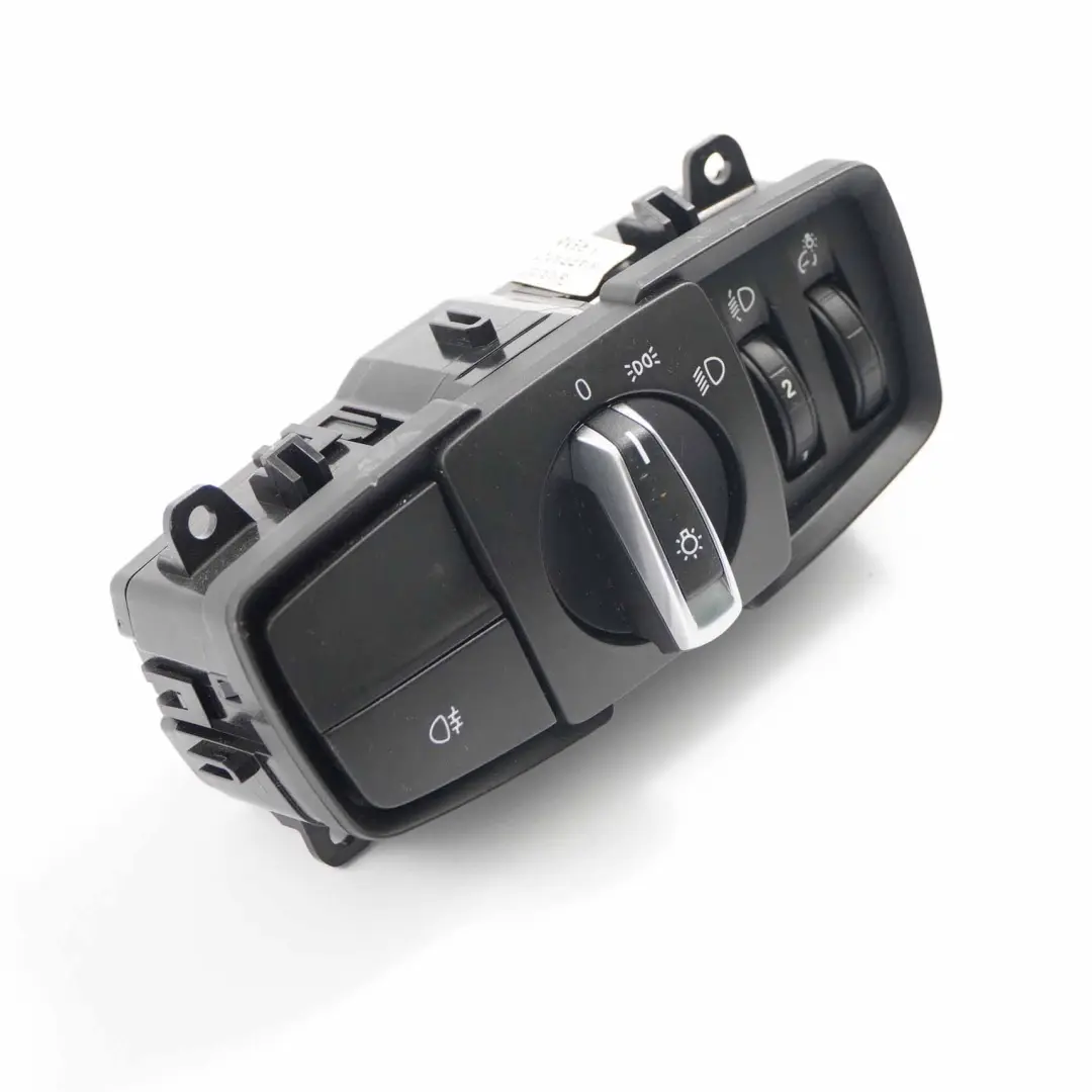 Interruptor de Faros Elemento de Control de Luz para BMW F20 F21 F22 F23 LCi con número de pieza 9265300 BMW F20 F21 F22 F23 LCi Interruptor de Faros Elemento de Control de Luz - SKU 9265300 - Número de pieza 9265300