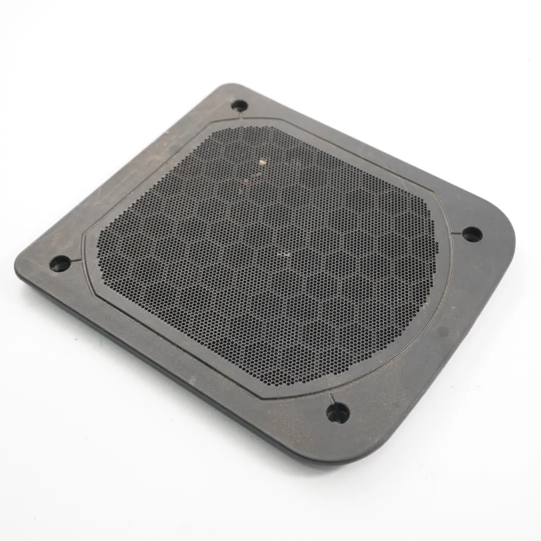 Copertura altoparlanti centrale bassi Subwoofer per Mini F60 BMW F45 F39 con numero di parte 9265334 Mini F60 BMW F45 F39 Copertura altoparlanti centrale bassi Subwoofer - SKU 9265334 - Numero di parte 9265334