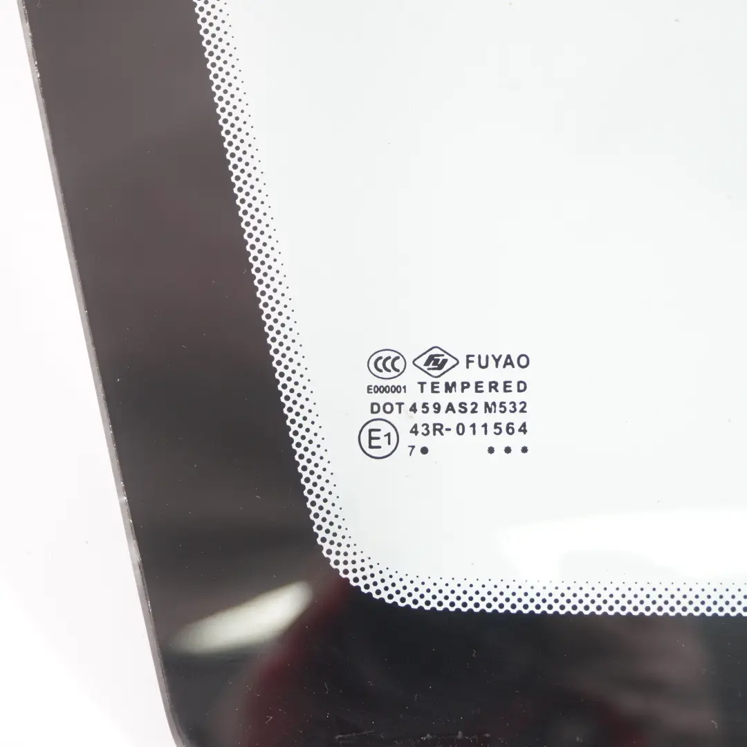 Side Quarter Window Citroen Relay Peugeot Boxer Front Right O/S Glass AS2 to with Part number 926553 Side Quarter Window Citroen Relay Peugeot Boxer Front Right O/S Glass AS2 - SKU 926553 - Part number 926553