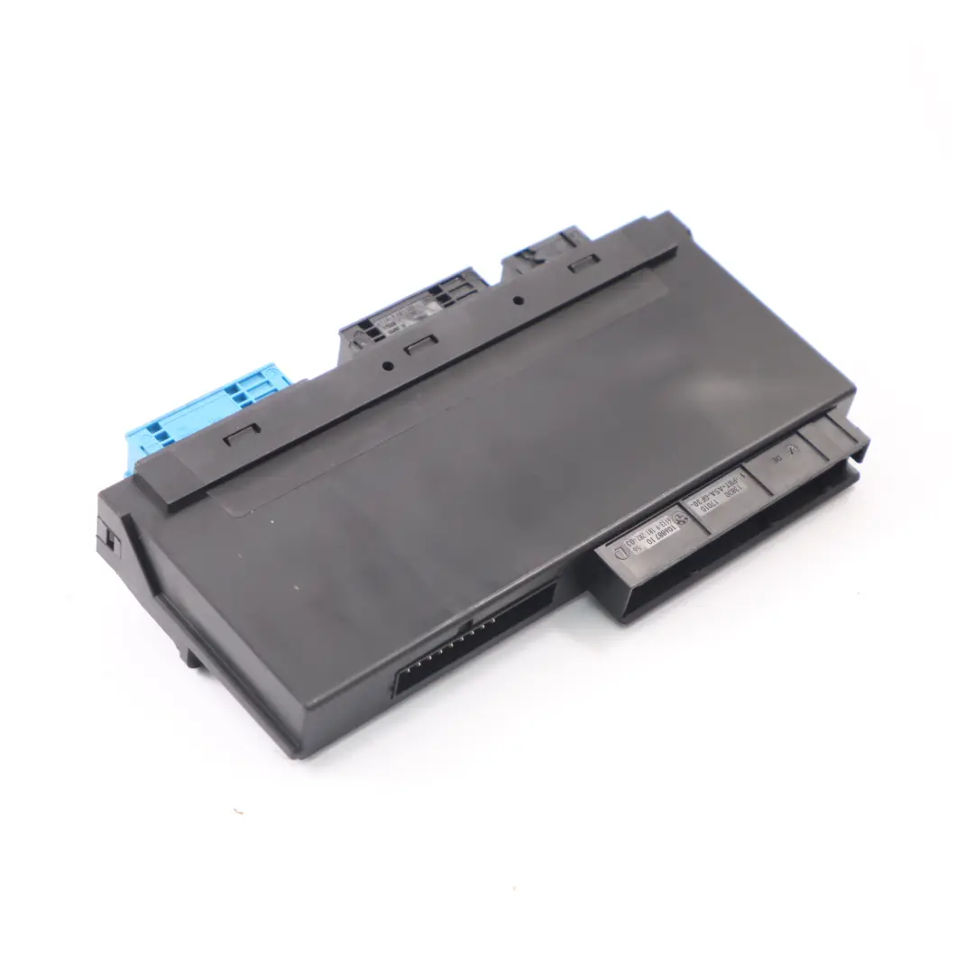 Modulo controllo Scatola giunzione elettronica JBBFE 3 PL6 V3 per BMW F13 con numero di parte 9267467 BMW F13 Modulo controllo Scatola giunzione elettronica JBBFE 3 PL6 V3 - SKU 9267467 - Numero di parte 9267467