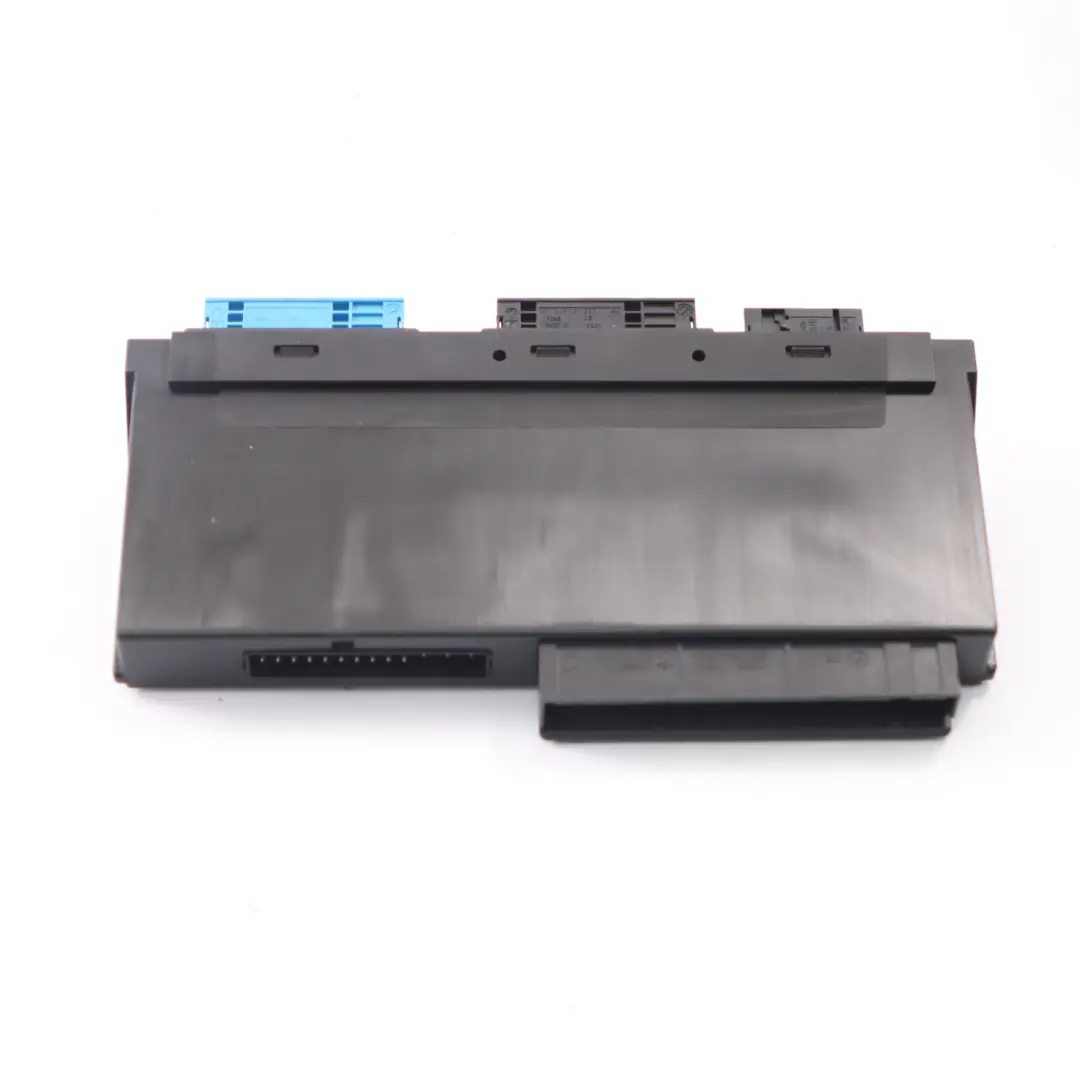 Modulo controllo Scatola giunzione elettronica JBBFE 3 PL6 V3 per BMW F13 con numero di parte 9267467 BMW F13 Modulo controllo Scatola giunzione elettronica JBBFE 3 PL6 V3 - SKU 9267467 - Numero di parte 9267467