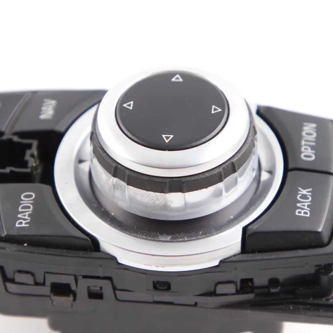iDRIVE Controller Unit Knob Switch to BMW F10 F20 F30 F31 with Part number 9267955 BMW F10 F20 F30 F31 iDRIVE Controller Unit Knob Switch - SKU 9267955-1 - Part number 9267955