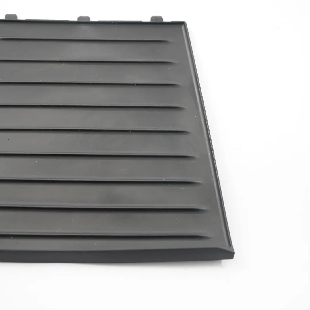 Inserto Console Centrale Vassoio Posteriore Tappetino Gomma per BMW F15 F16 con numero di parte 9267984 BMW F15 F16 Inserto Console Centrale Vassoio Posteriore Tappetino Gomma - SKU 9267984 - Numero di parte 9267984