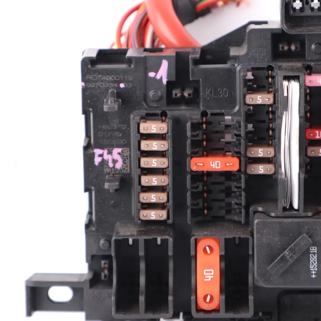 Boîte Fusibles Distribution Électrique Arrière pour Mini F55 F56 BMW F45 F48 à propos du numéro de pièce 9270354 Mini F55 F56 BMW F45 F48 Boîte Fusibles Distribution Électrique Arrière - SKU 9270354-1 - Numéro de pièce 9270354