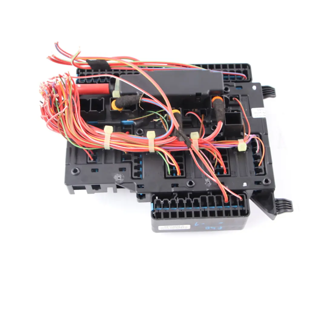 Scatola Fusibili Unità Relè Giunzione Distribuzione per BMW F40 Mini F55 F56 con numero di parte 9270356 BMW F40 Mini F55 F56 Scatola Fusibili Unità Relè Giunzione Distribuzione - SKU 9270356-1 - Numero di parte 9270356