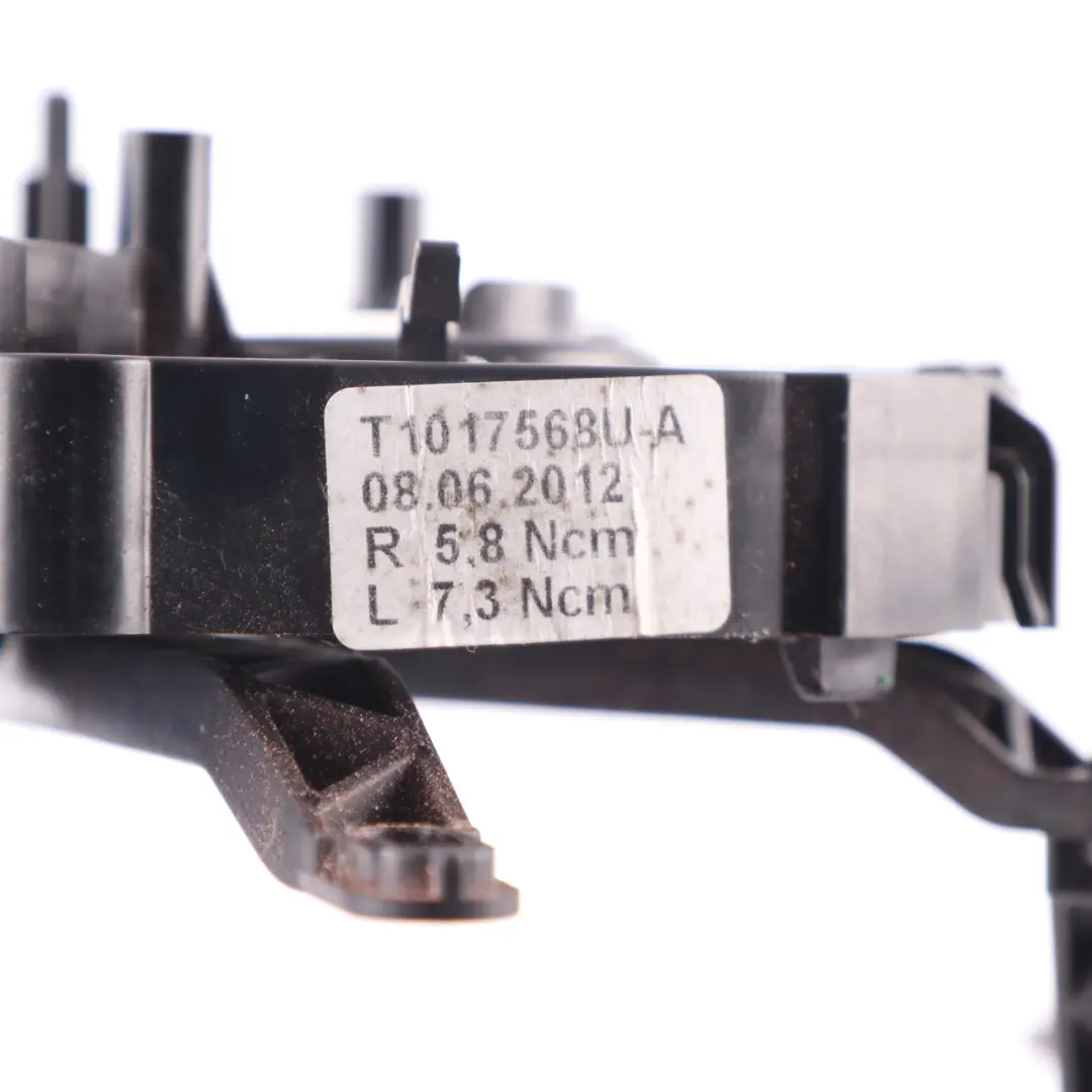 Heater Flap Motor Actuator Central Drive Unit to Mini R56 R57 R58 R59 with Part number 9270389 Mini R56 R57 R58 R59 Heater Flap Motor Actuator Central Drive Unit - SKU 9270389 - Part number 9270389