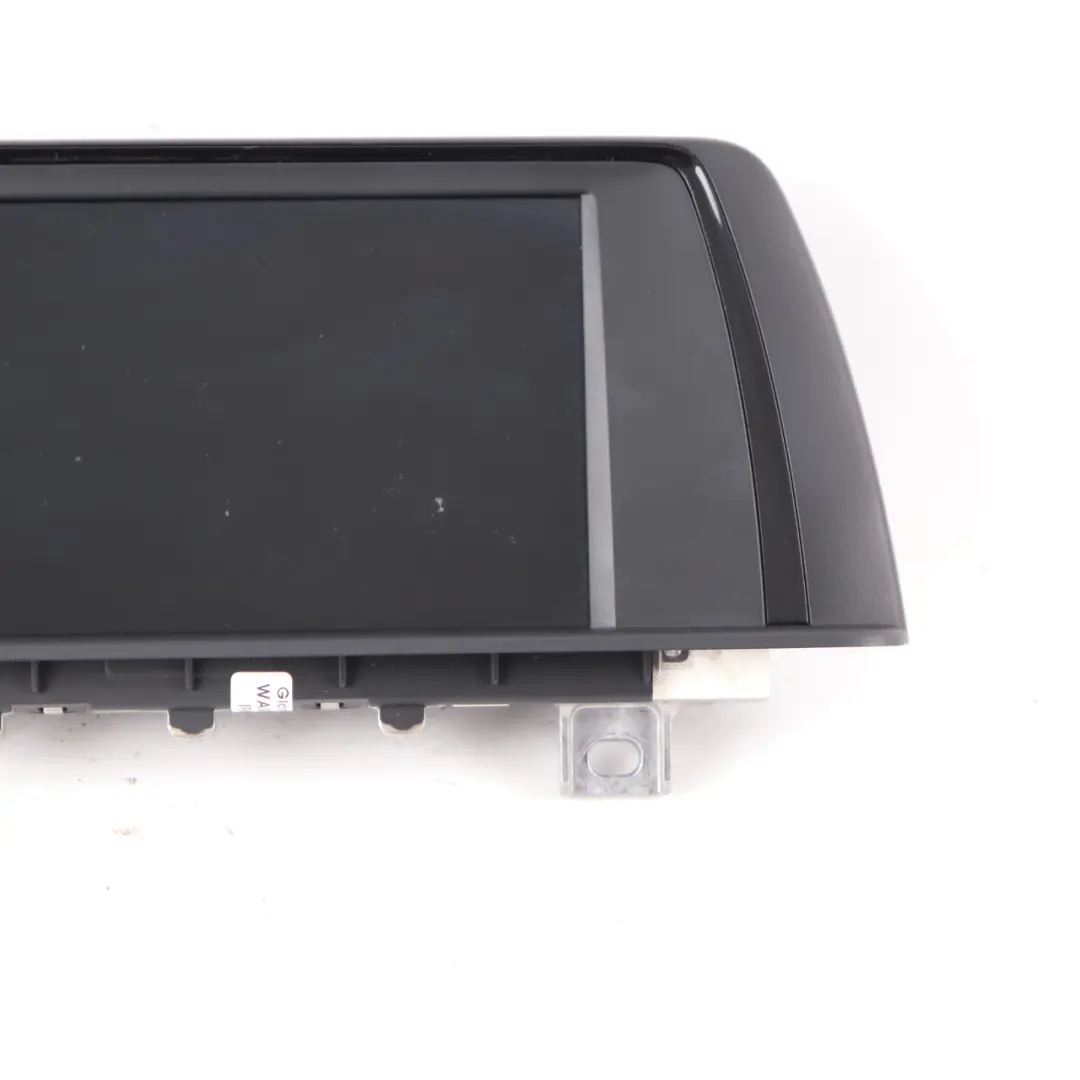 Monitor Ekran Wyświetlacz 6,5" do BMW F30 F31 o numerze 9270393 BMW F30 F31 Monitor Ekran Wyświetlacz 6,5" - SKU 9270393-1 - Numer Części 9270393