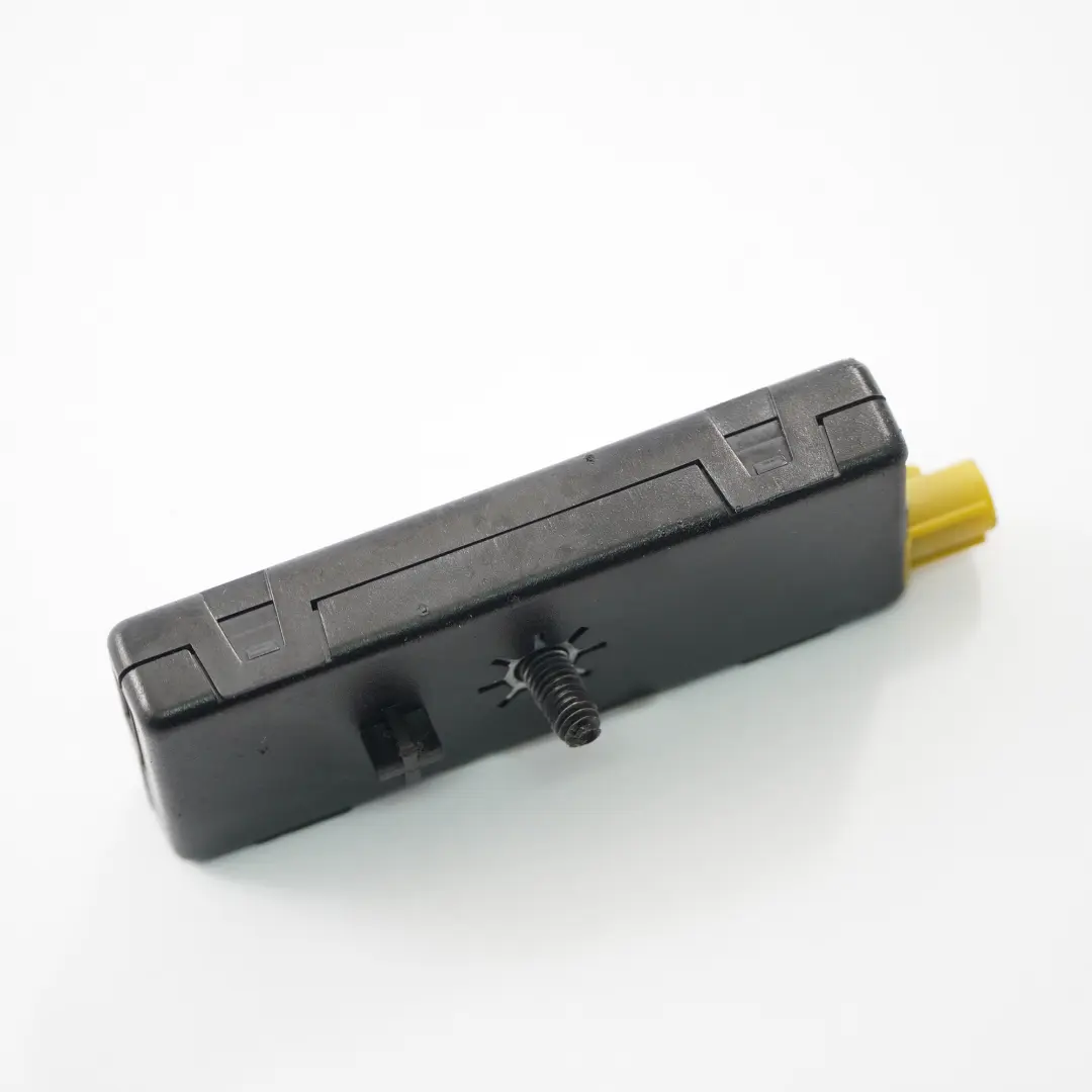 Antenne Amplificateur BMW X5 F15 F85 Unité contrôle diversité aérienne pour à propos du numéro de pièce 9270487 Antenne Amplificateur BMW X5 F15 F85 Unité contrôle diversité aérienne - SKU 9270487 - Numéro de pièce 9270487