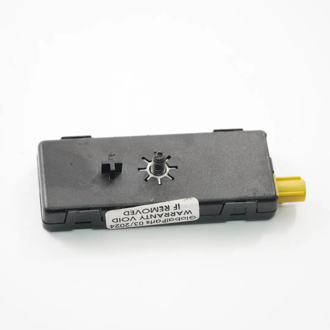 Wzmacniacz Antenowy Antena Diversity do BMW X5 F15 F85 o numerze 9270487 BMW X5 F15 F85 Wzmacniacz Antenowy Antena Diversity - SKU 9270487 - Numer Części 9270487