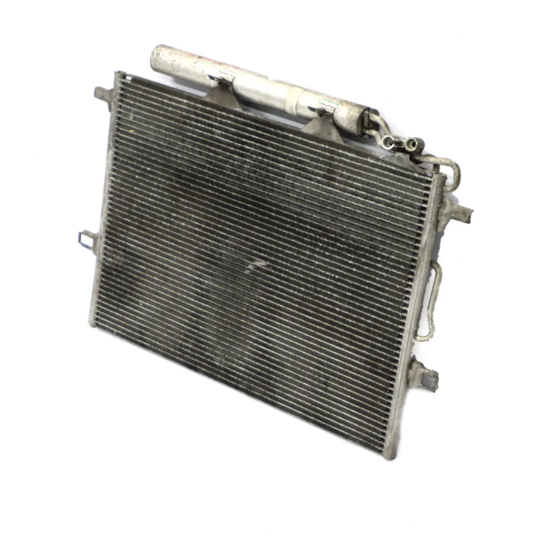 Skraplacz Klimatyzacji Chłodnica do BMW F45 X1 F48 Mini F54 F60 o numerze 9271205 BMW F45 X1 F48 Mini F54 F60 Skraplacz Klimatyzacji Chłodnica - SKU 9271205-1 - Numer Części 9271205