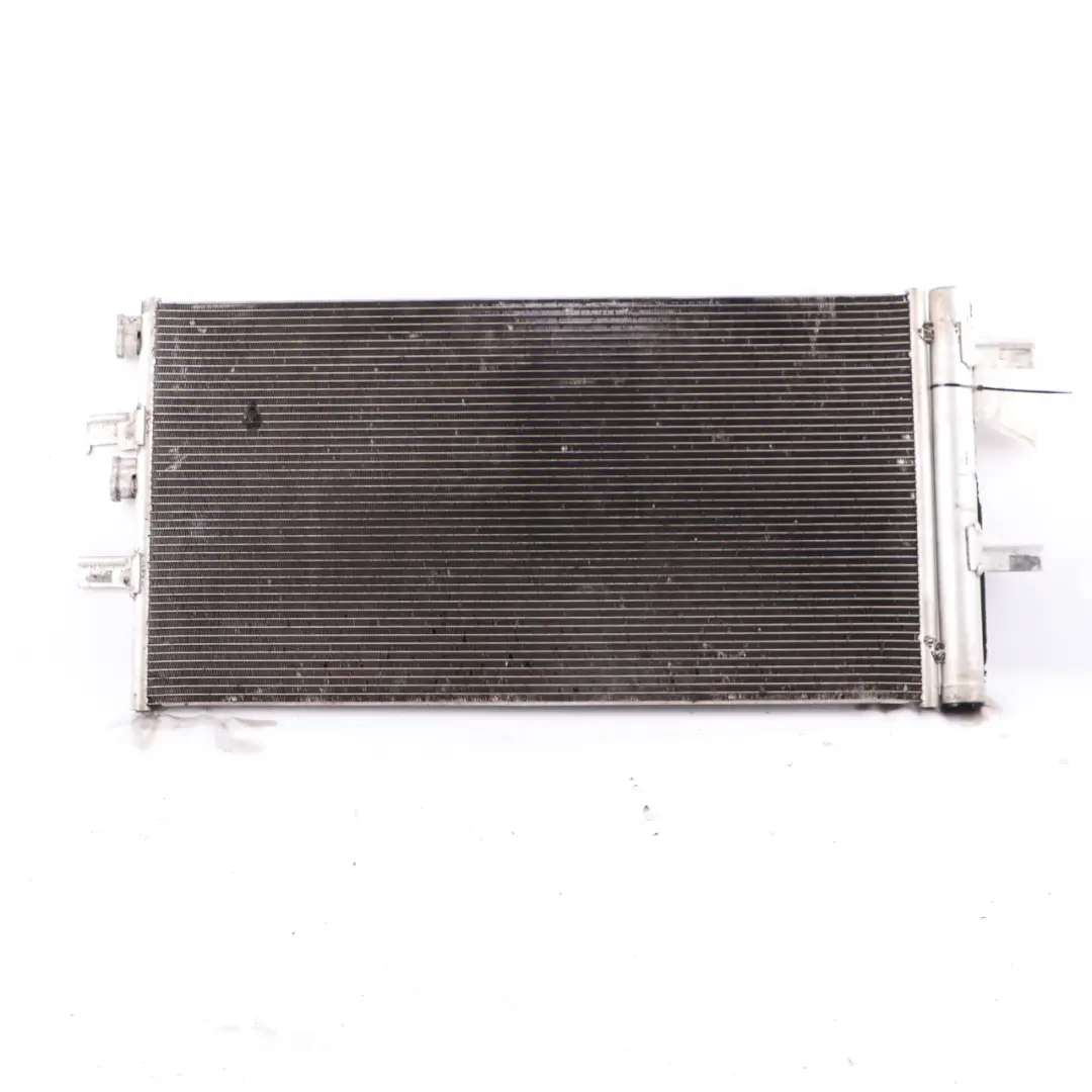 Klimakondensator A/C Kühler für BMW F40 F45 X1 F48 Mini F54 F60 mit Teilenummer 9271205 BMW F40 F45 X1 F48 Mini F54 F60 Klimakondensator A/C Kühler - SKU 9271205 - Teilenummer 9271205