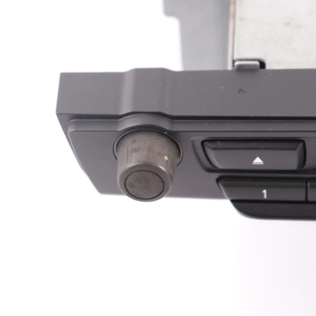 Navigation System Car Computer CIC DAB to BMW X5 E70 X6 E71 with Part number 9278073 BMW X5 E70 X6 E71 Navigation System Car Computer CIC DAB - SKU 9273182 - Part number 9278073